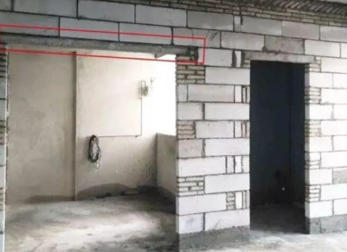 室內(nèi)裝修為何不選啞光磚?其中原因有哪些? 瓷磚有不同類(lèi)型的選擇，比如拋光磚，啞光磚，復(fù)古磚