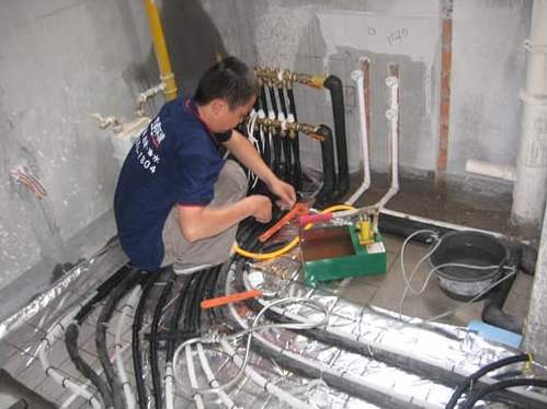 地暖打壓要注意哪些 地暖打壓多少正常