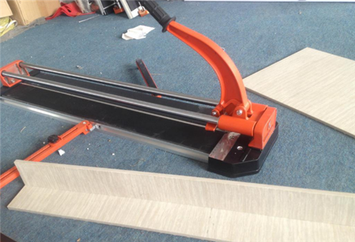 割瓷磚刀注意什么 割瓷磚都用什么刀片