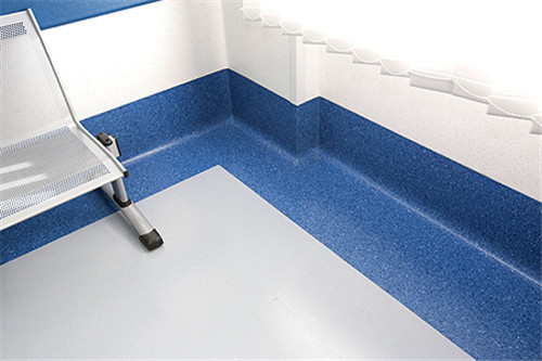 塑膠地板的價(jià)格是多少，塑膠地板怎么樣?