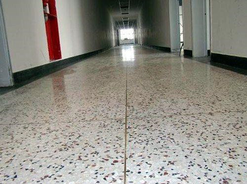 水磨石施工方法有哪些， c有哪些優(yōu)點?