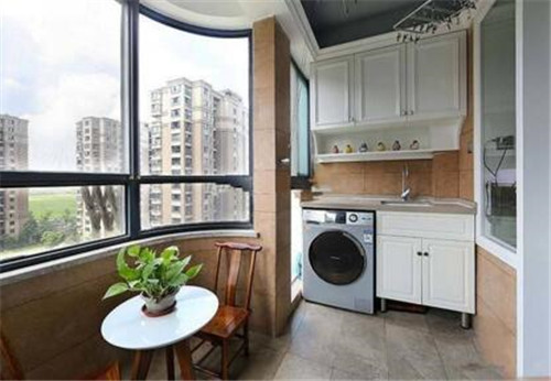 陽(yáng)臺(tái)排水設(shè)計(jì)技巧是什么，陽(yáng)臺(tái)排水坡度多少合適?