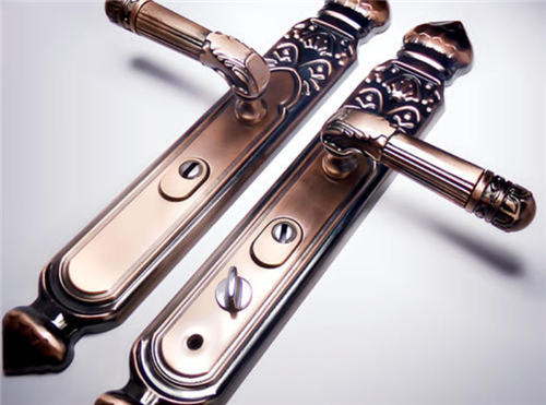 防盜門把手斷了怎么換，防盜門把手選購技巧是什么?