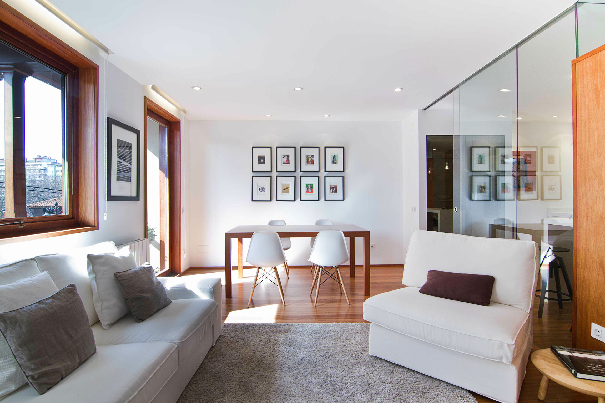 室內(nèi)裝修時怎樣搭配軟裝?