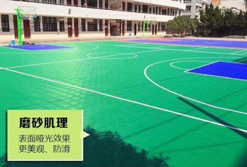 懸浮式拼裝地板的價(jià)格是什么，懸浮拼裝地板的挑選技巧是什么?