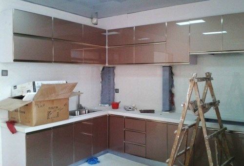 廚房地柜材質(zhì)哪種好,廚房地柜怎么做?