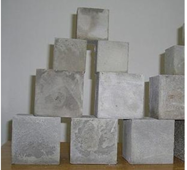 什么是現(xiàn)澆泡沫混凝土，現(xiàn)澆泡沫混凝土怎么樣?