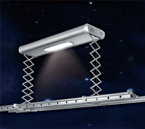 電動晾衣架的特點有哪些，電動晾衣架與手動晾衣架的區(qū)別是什么?