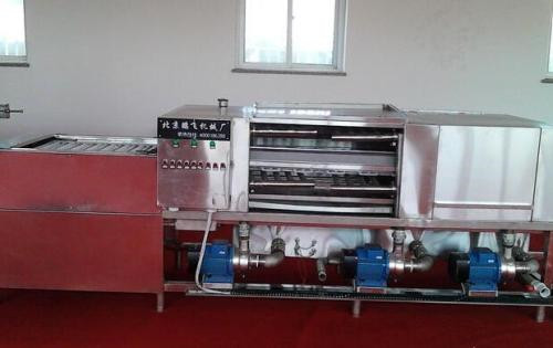 如何選擇酒店專用洗碗機(jī)，使用洗碗機(jī)時(shí)該注意什么?